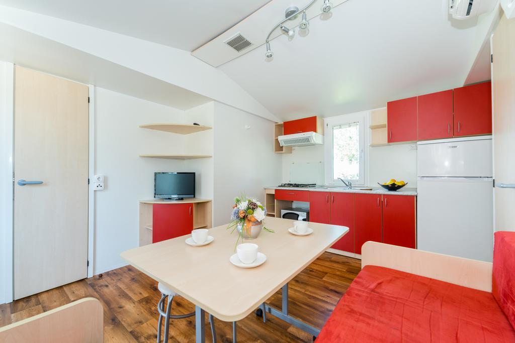Mobile Homes Plava Laguna 파코스탄 외부 사진