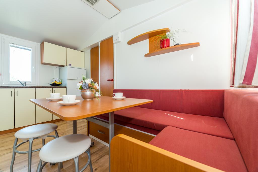 Mobile Homes Plava Laguna 파코스탄 외부 사진