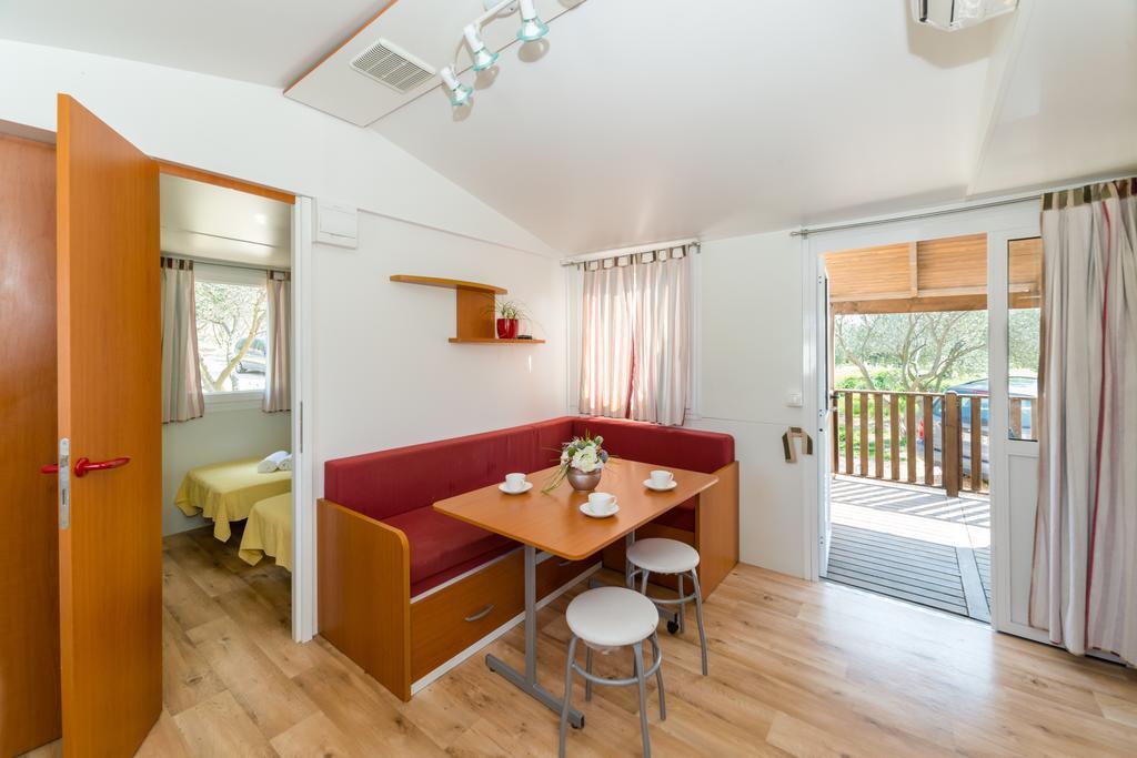 Mobile Homes Plava Laguna 파코스탄 외부 사진
